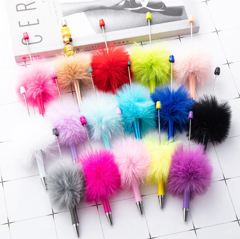 Pompom beadable pen